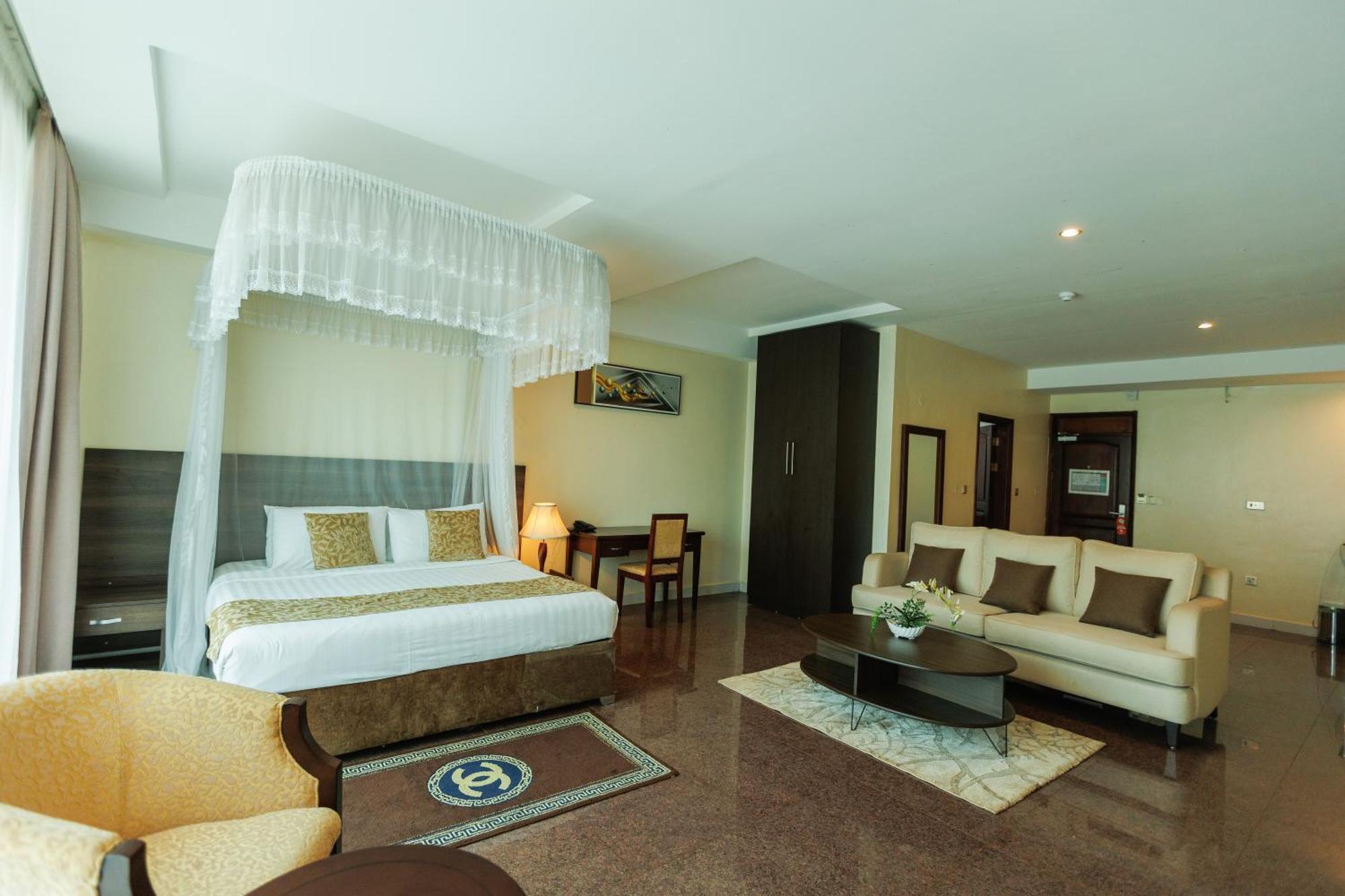 Koki Hotel Kampala Exteriör bild