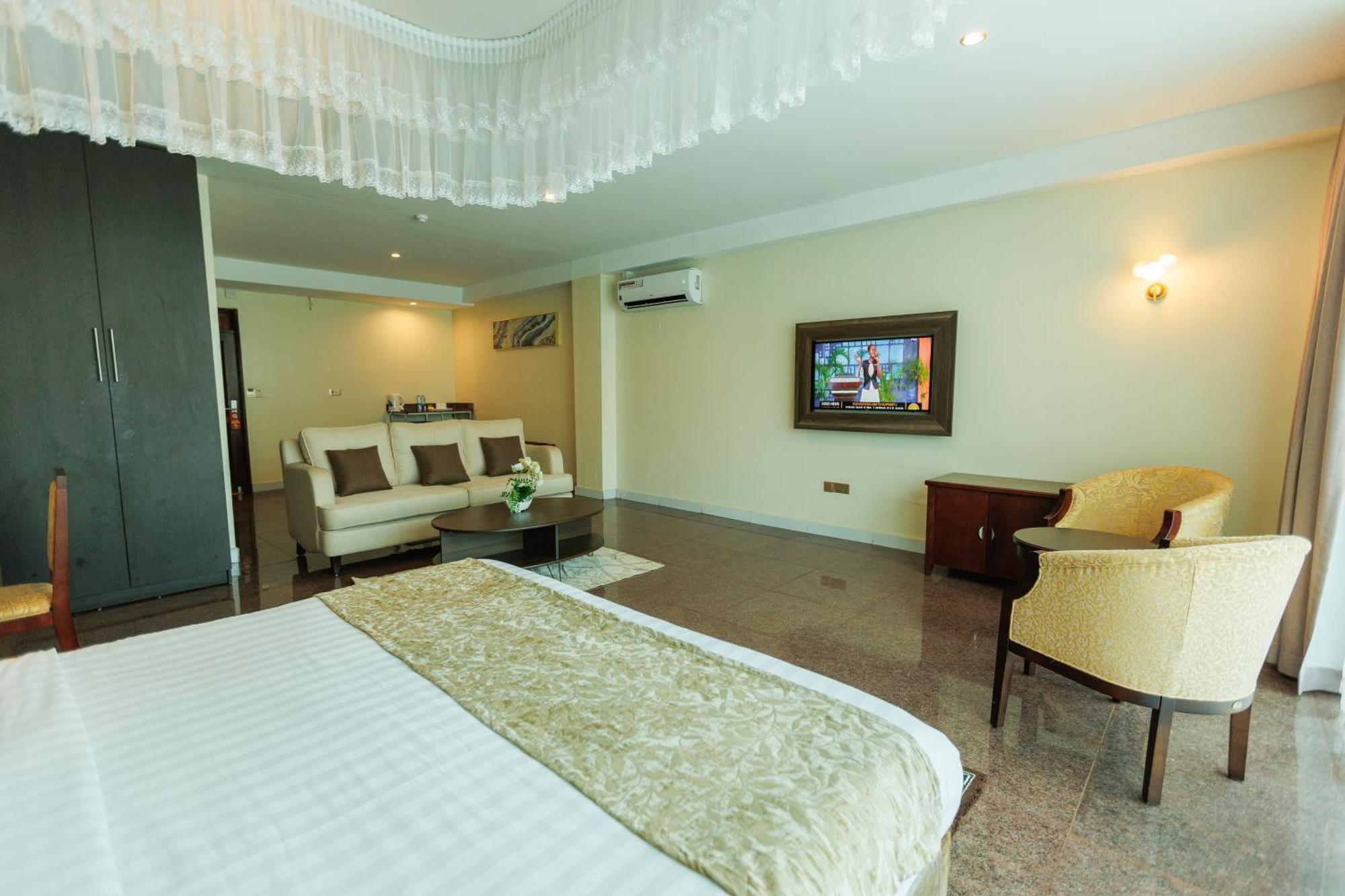 Koki Hotel Kampala Exteriör bild
