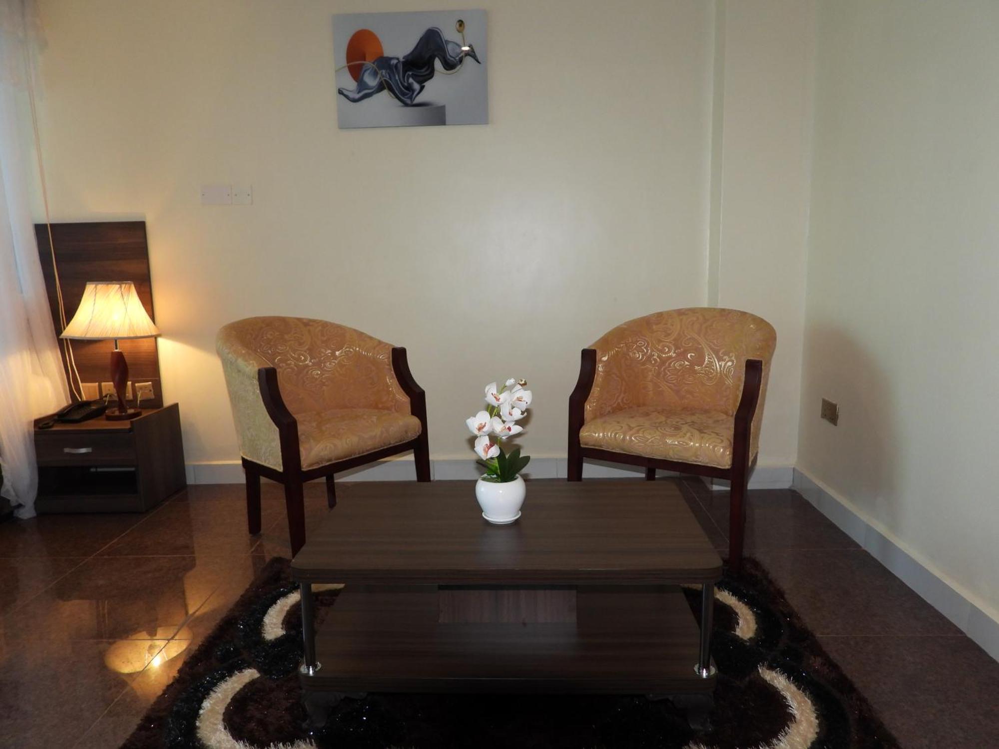 Koki Hotel Kampala Exteriör bild