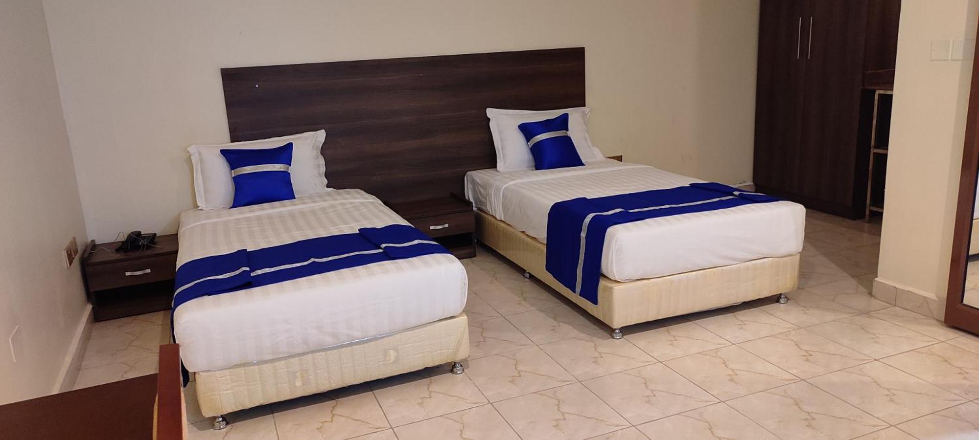 Koki Hotel Kampala Exteriör bild