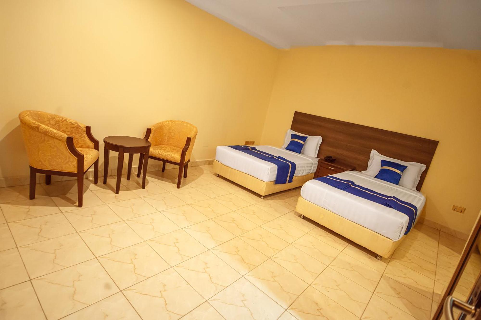 Koki Hotel Kampala Rum bild
